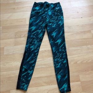 Nike workout leggings